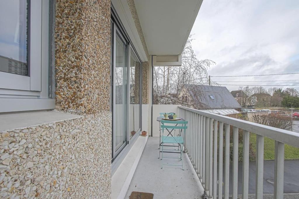 Apartamento Appt Agreable Avec Balcon Au Sud-Ouest De Caen Exterior foto